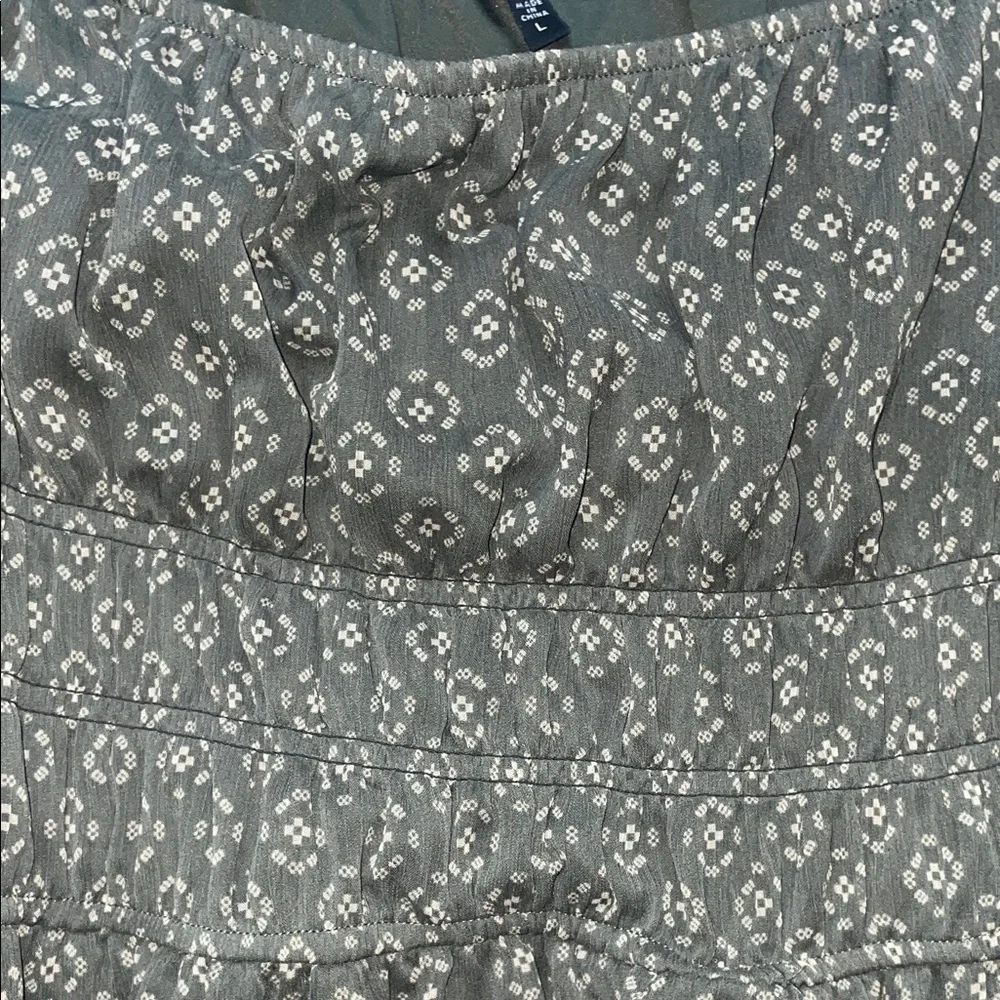 Tweeds Olive Puff-Sleeve Smocked Tiered Mini Dress - Picture 3 of 3